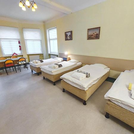 Pod Starymi Lipami Appartement Szczecin Buitenkant foto