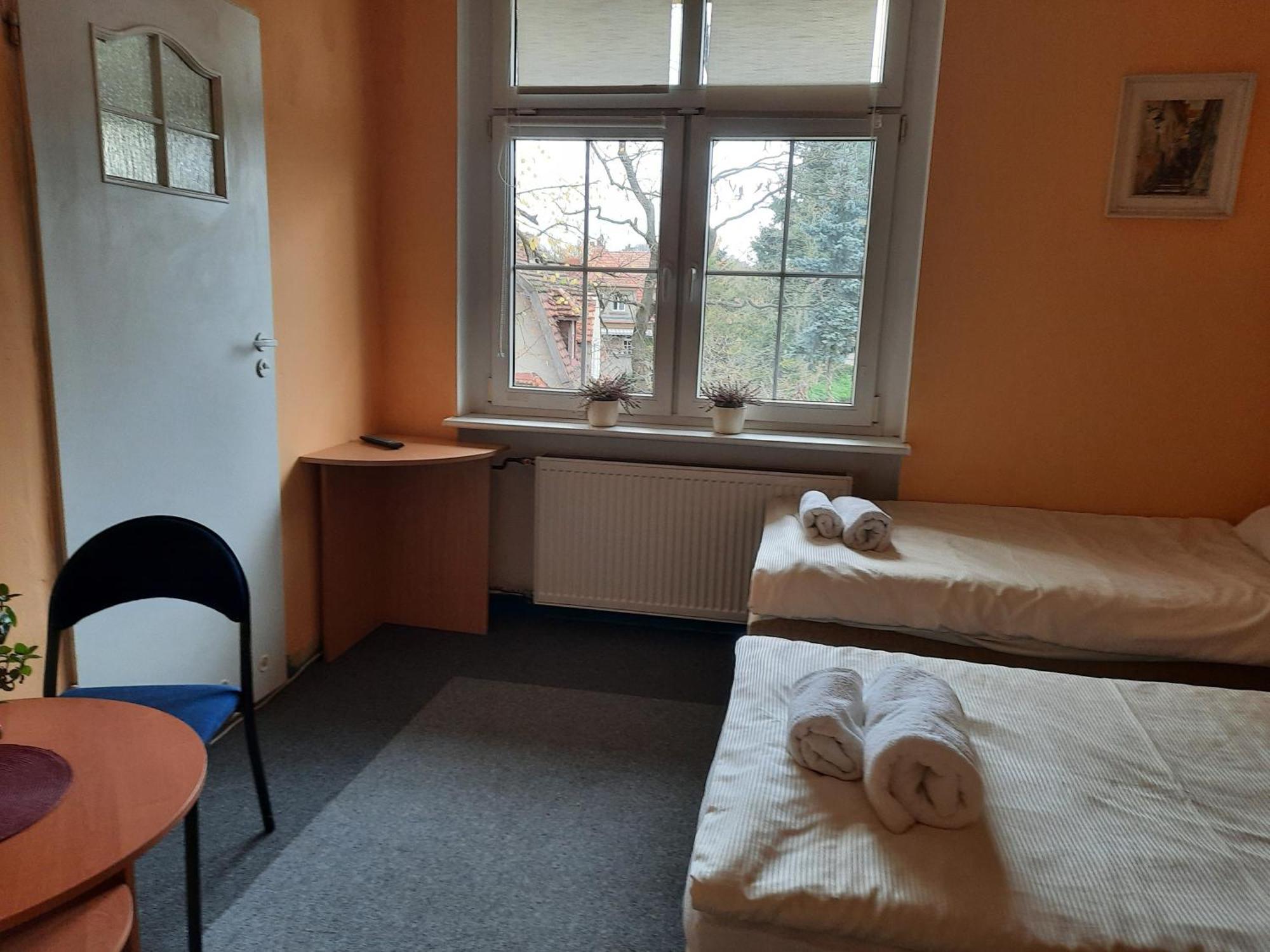 Pod Starymi Lipami Appartement Szczecin Buitenkant foto