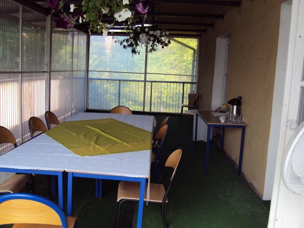 Pod Starymi Lipami Appartement Szczecin Buitenkant foto